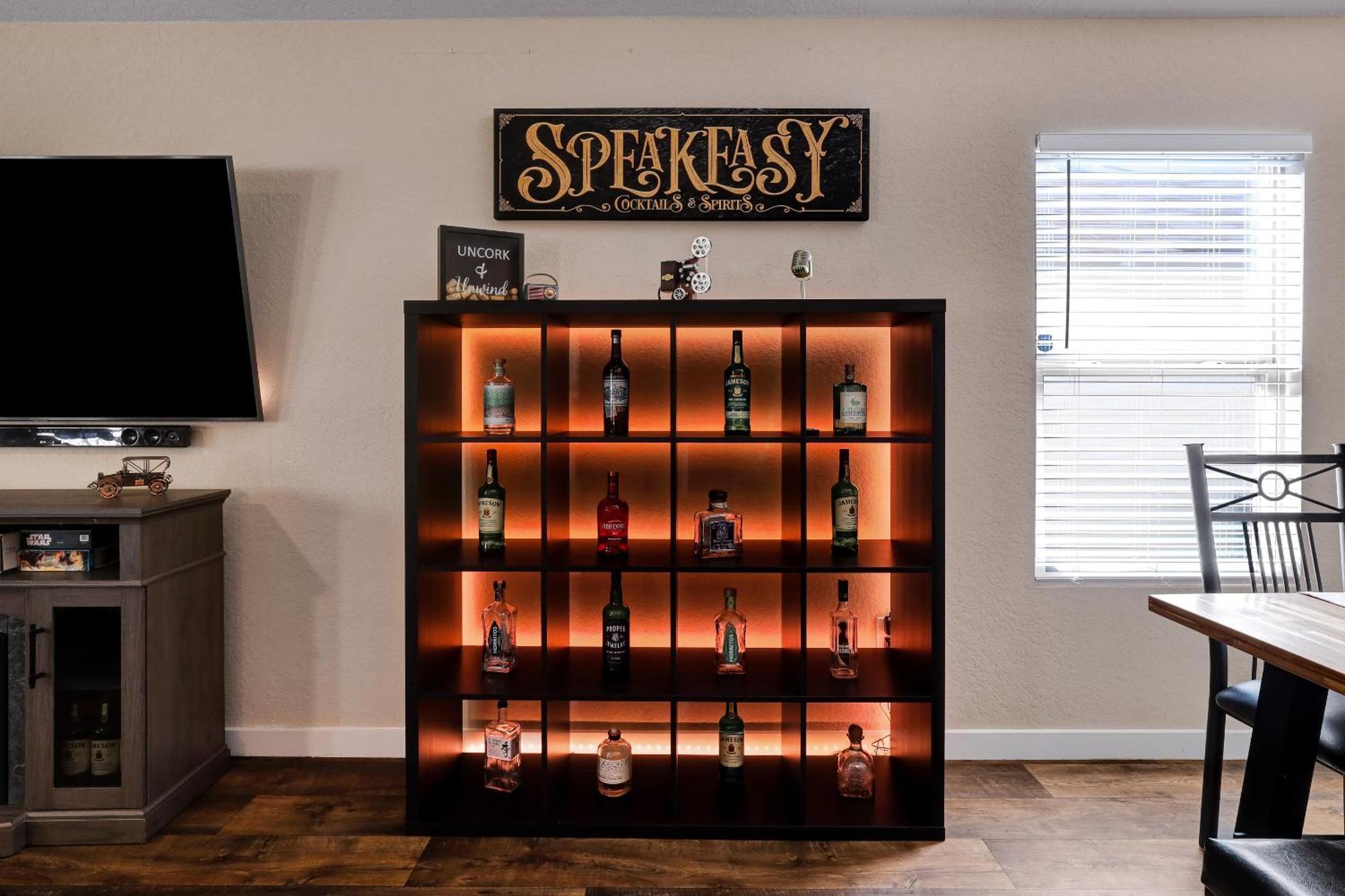 Speakeasy - A Birdy Vacation Rental Сан-Антонио Экстерьер фото